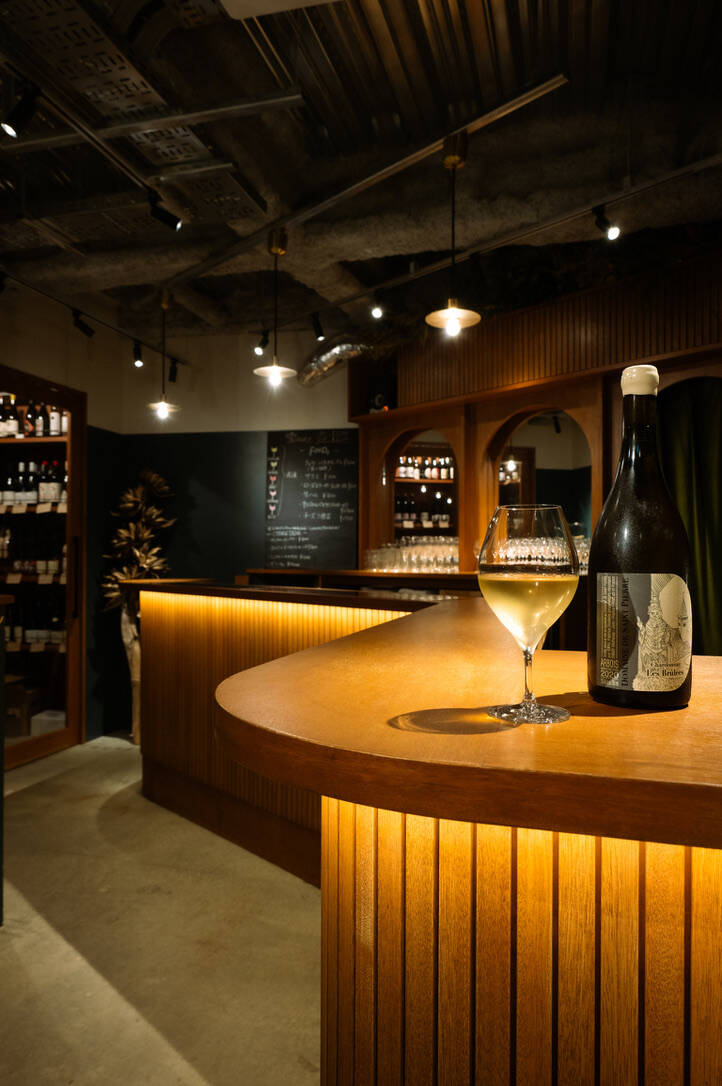 清澄白河のナチュラルワインスタンド | WINESTAND TEO